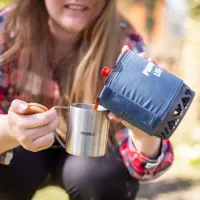 983