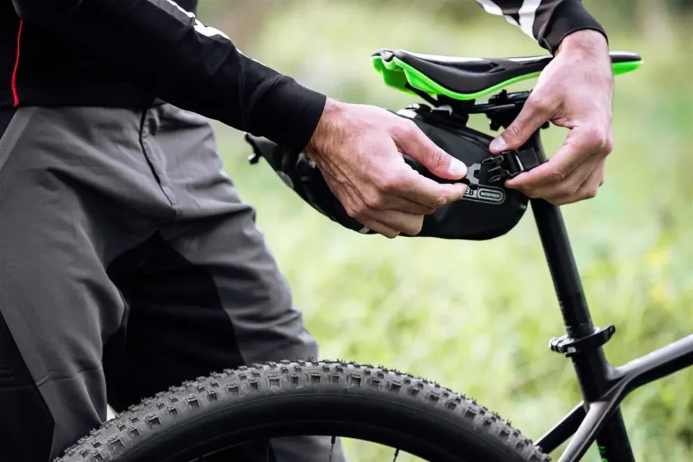 ORTLIEB > Sacoche étanche de selle